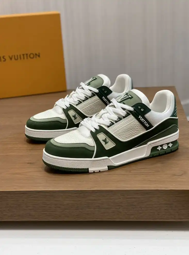 hype Louis Vuitton Sneakers