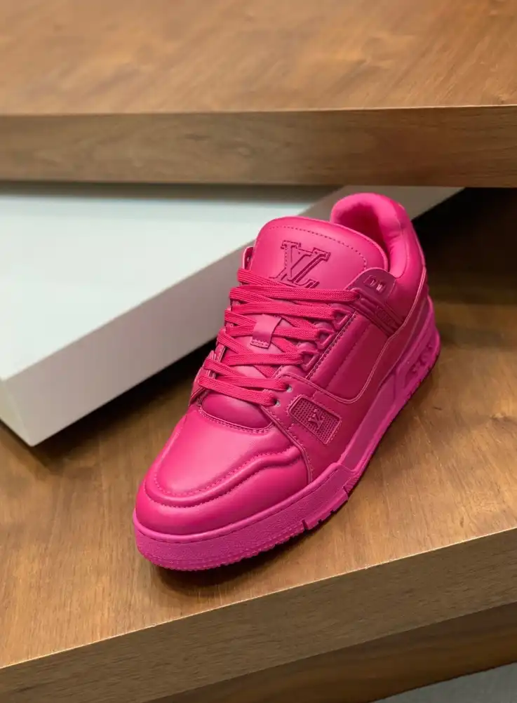 hype Louis Vuitton Sneakers