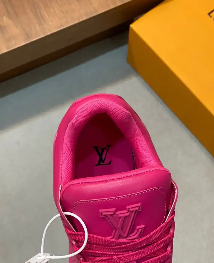 hype Louis Vuitton Sneakers