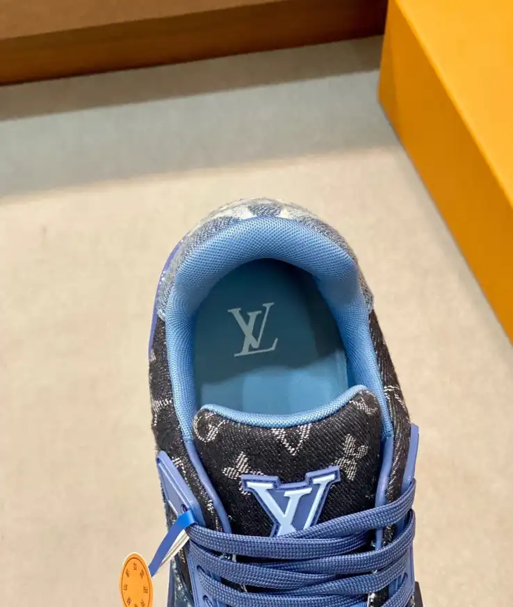 hype Louis Vuitton Sneakers