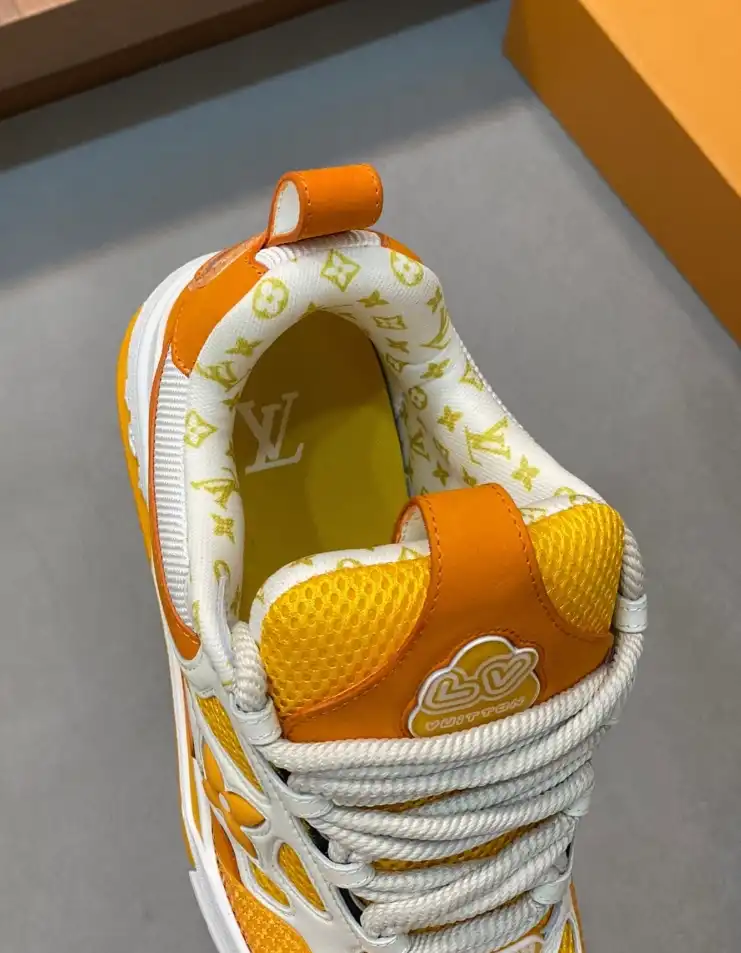 hype Louis Vuitton Sneakers