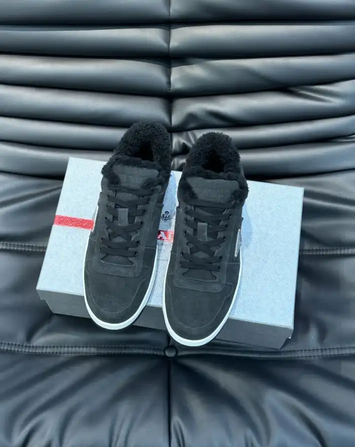 hype Prada Casual Shoes