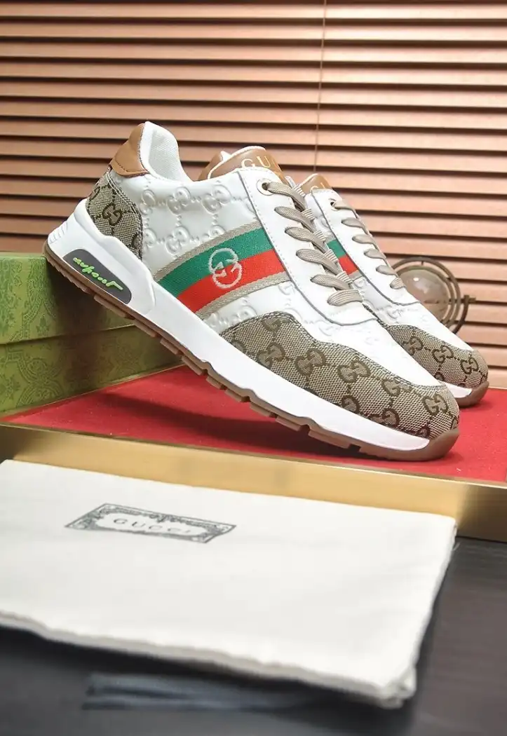 hype Gucci Sneakers