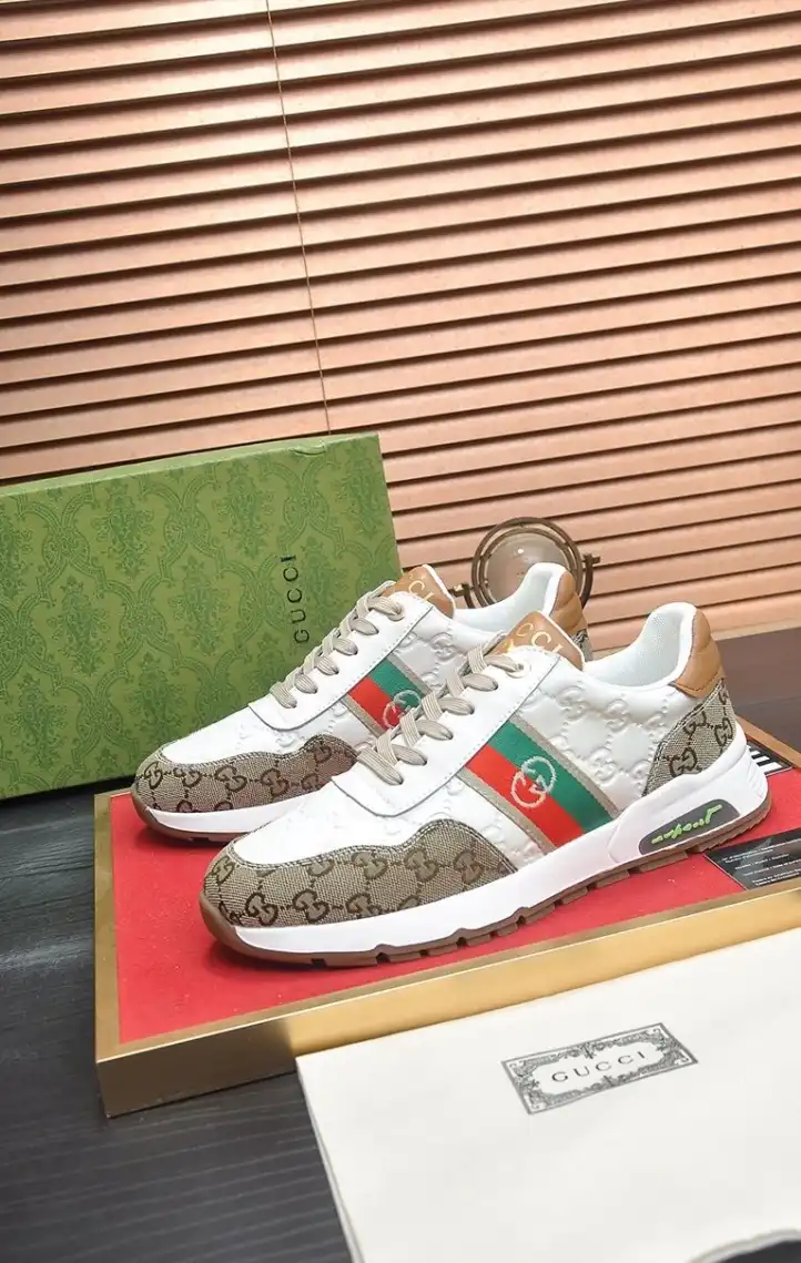 hype Gucci Sneakers