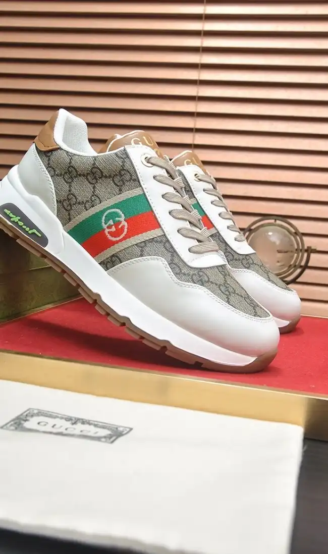 hype Gucci Sneakers