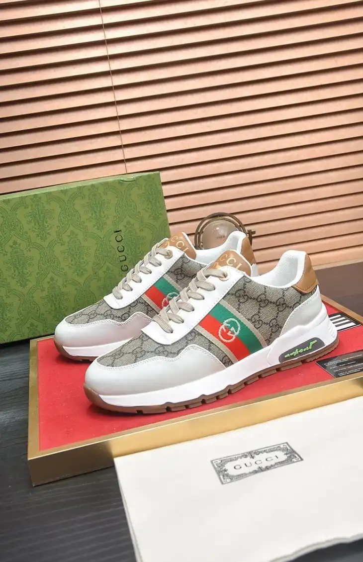 hype Gucci Sneakers