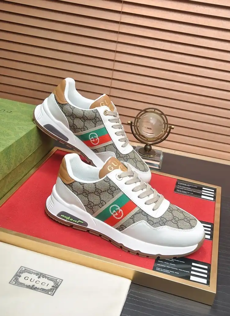 hype Gucci Sneakers