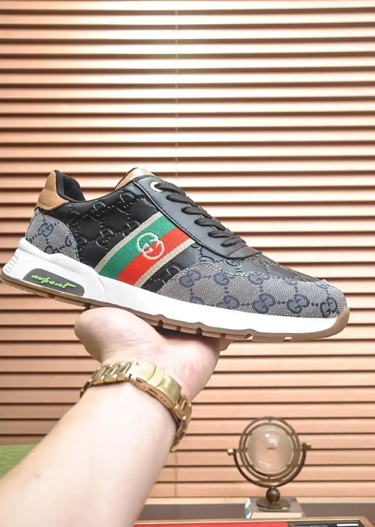 hype Gucci Sneakers