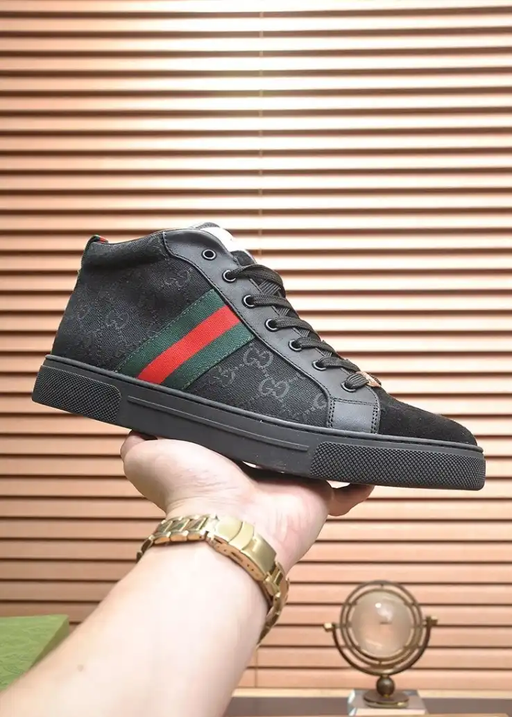 hype Gucci Sneakers