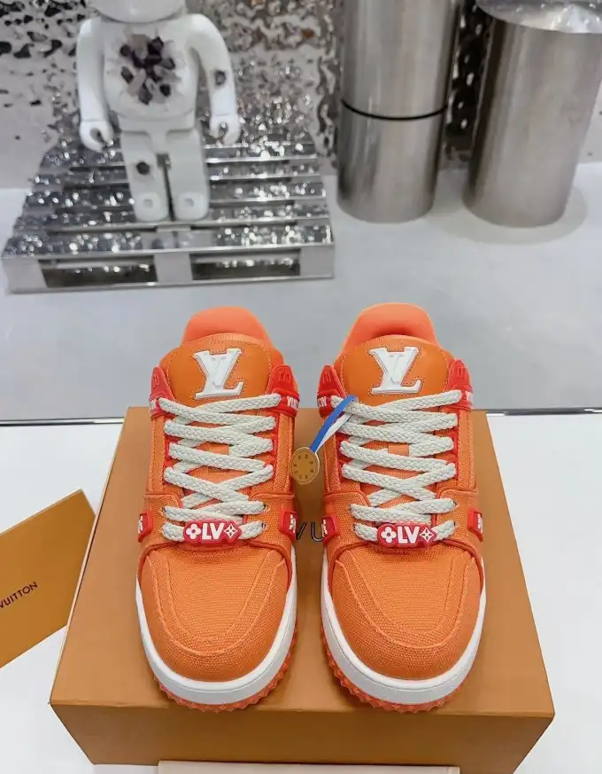 hype Louis Vuitton Sneakers