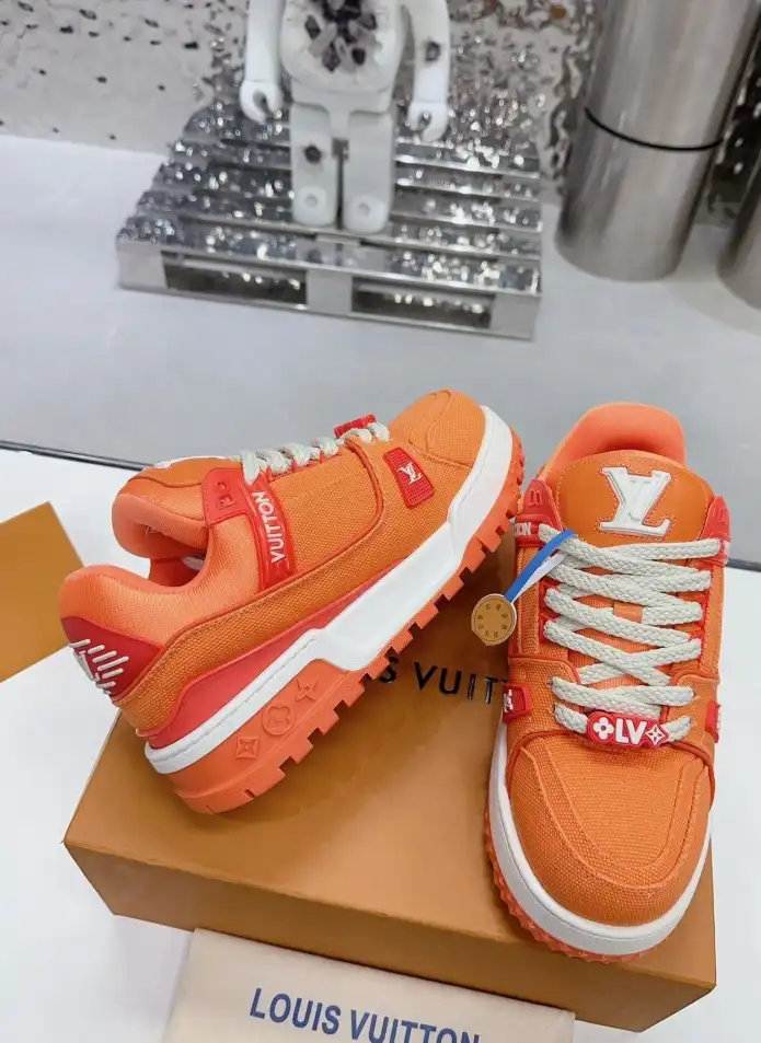 hype Louis Vuitton Sneakers