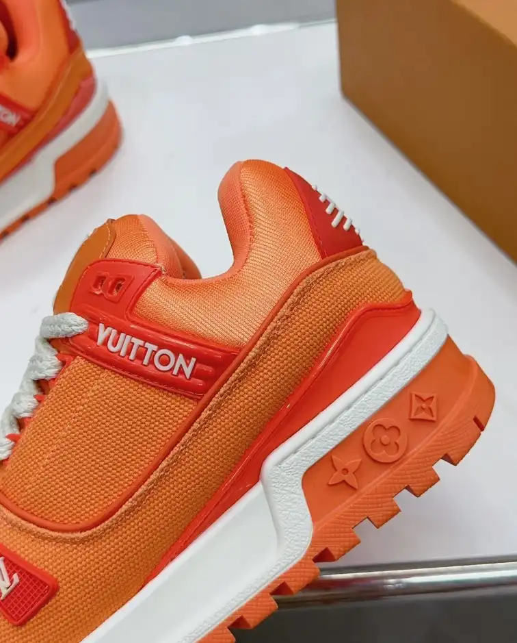 hype Louis Vuitton Sneakers