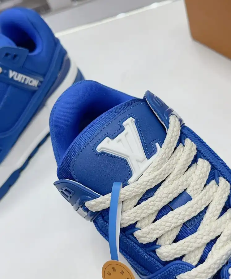 hype Louis Vuitton Sneakers