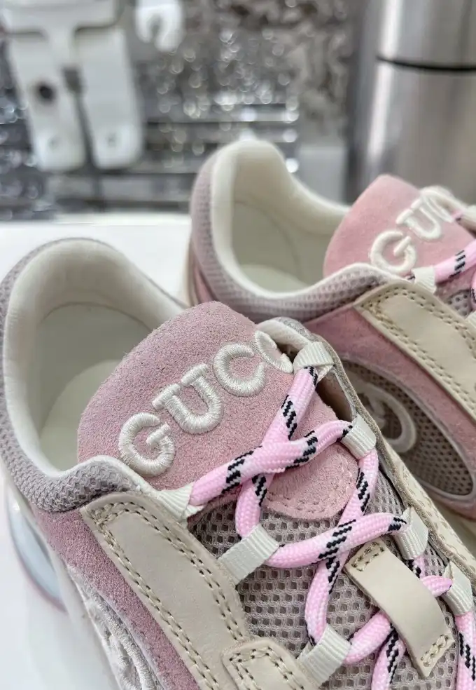 hype Gucci Sneakers