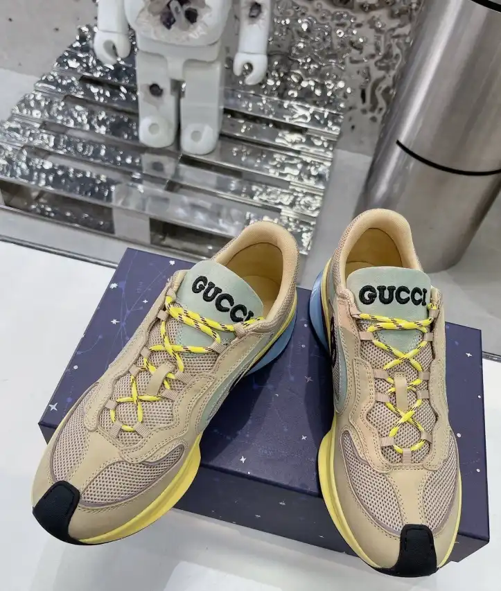 hype Gucci Sneakers