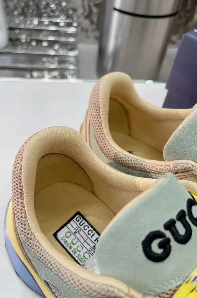 hype Gucci Sneakers