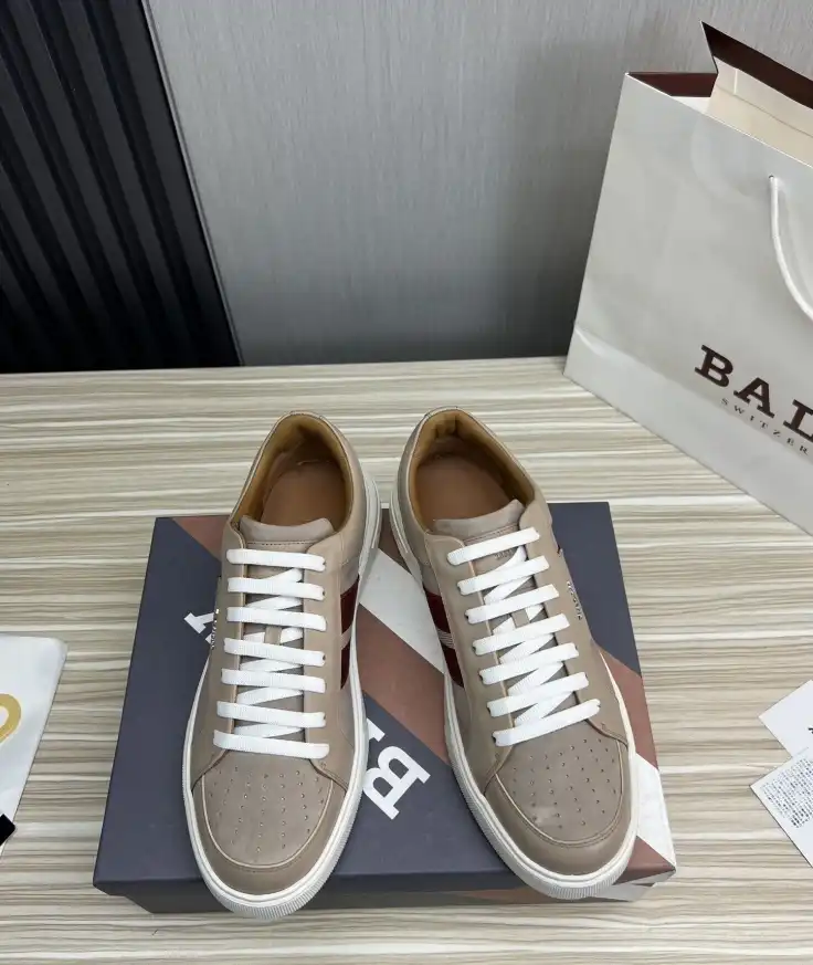 hype YSL Casual Shoes