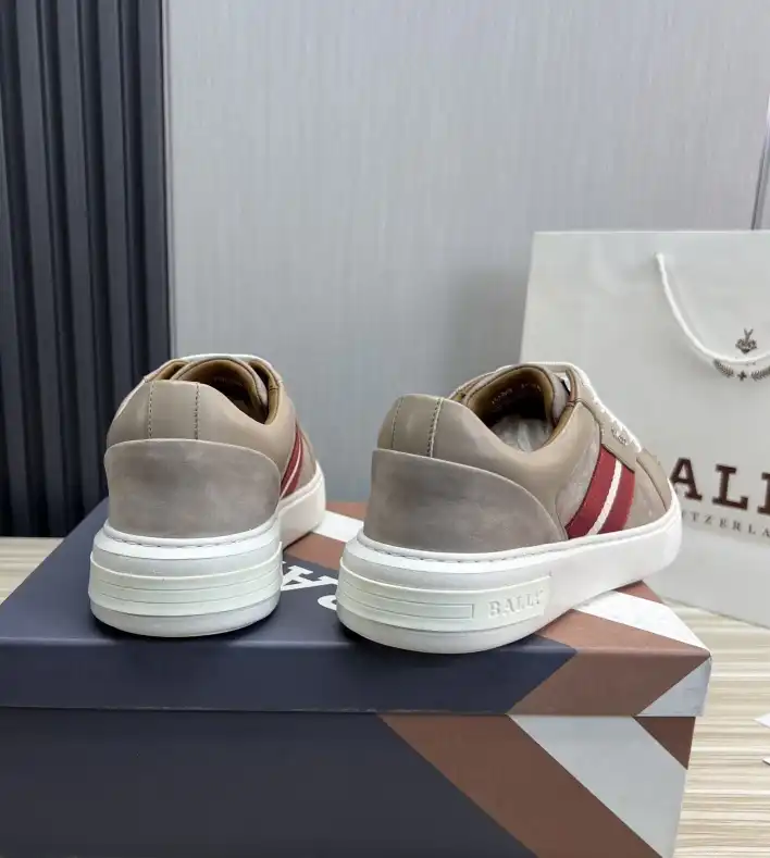 hype YSL Casual Shoes