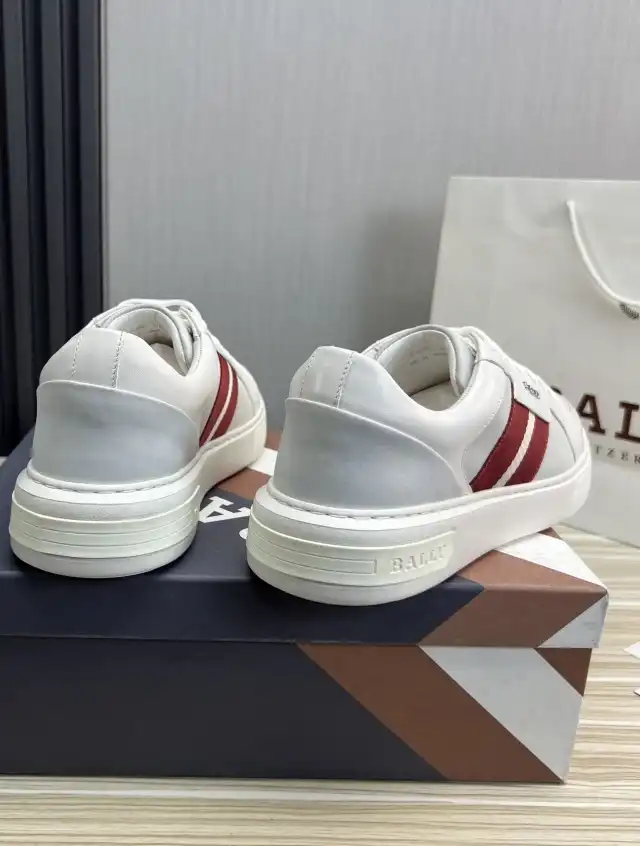 hype YSL Casual Shoes