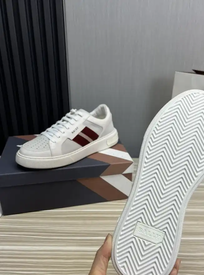 hype YSL Casual Shoes