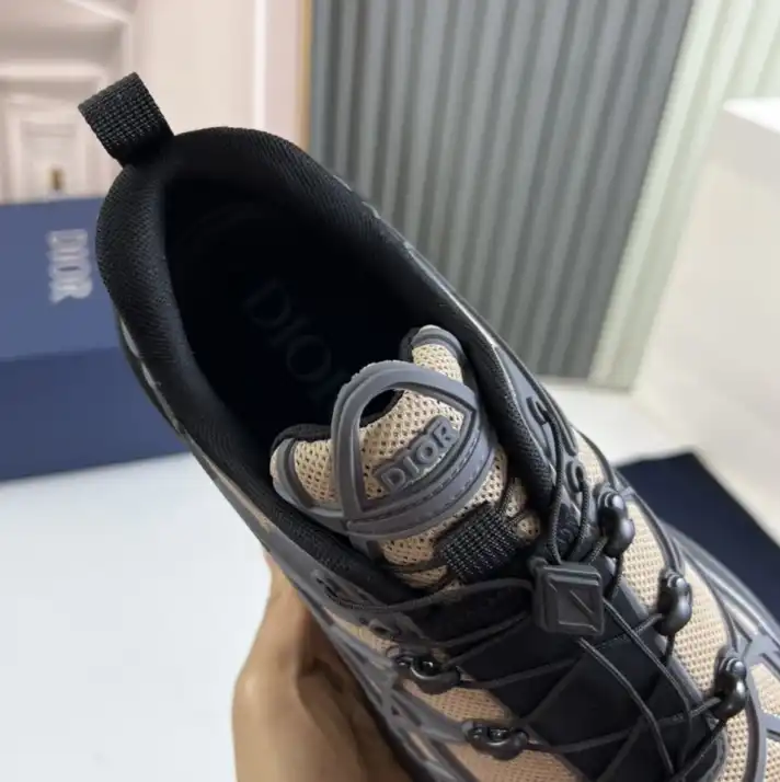 hype Christian Dior Sneakers