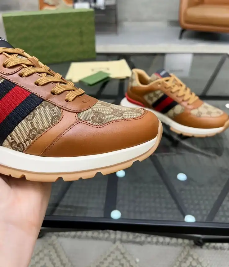 hype Gucci Sneakers