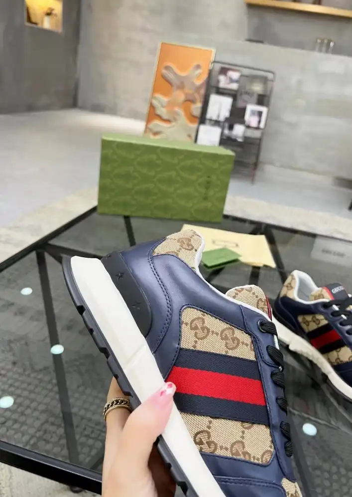 hype Gucci Sneakers