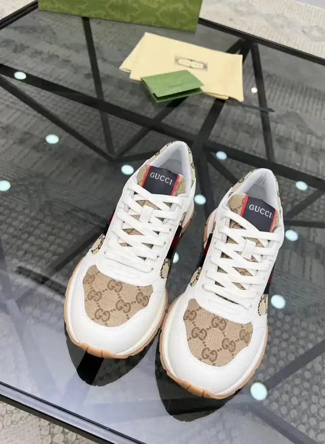 hype Gucci Sneakers