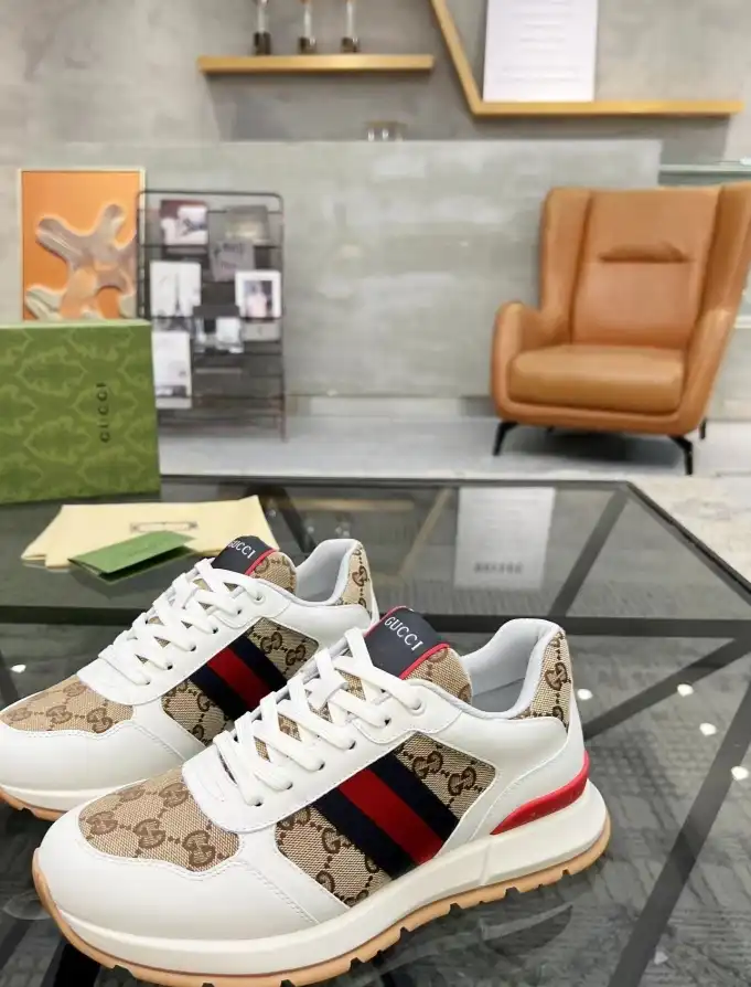 hype Gucci Sneakers