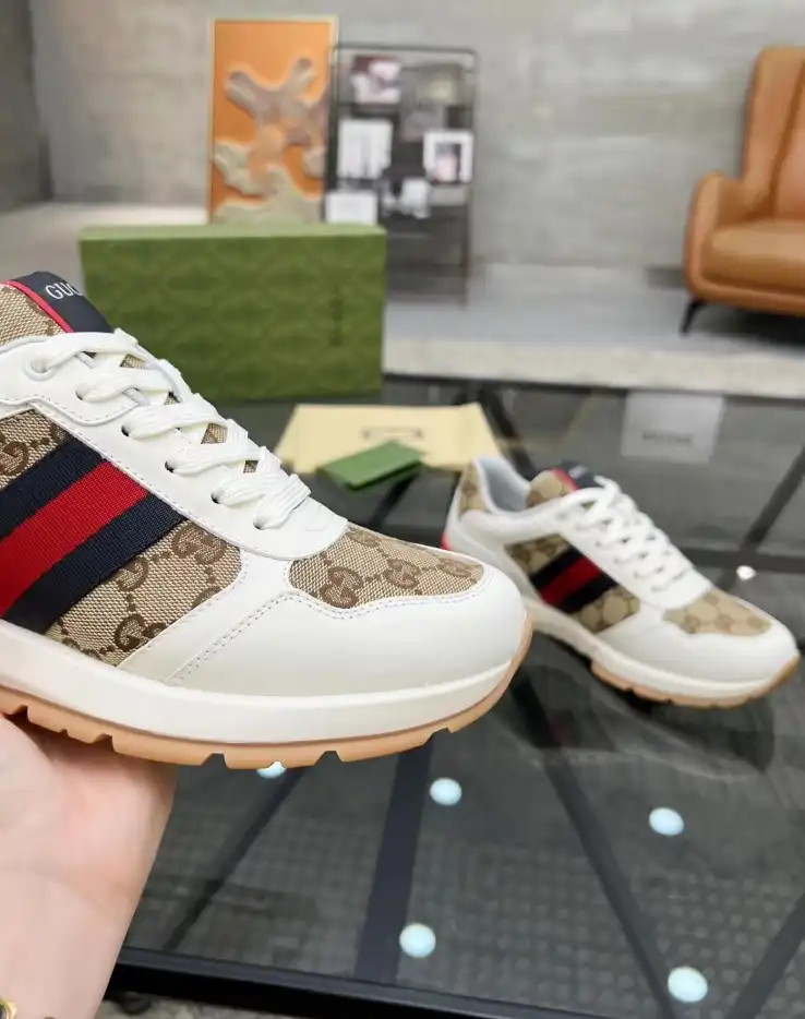 hype Gucci Sneakers