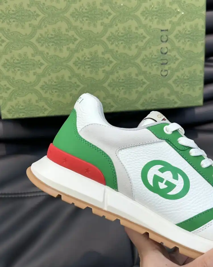 hype Gucci Sneakers