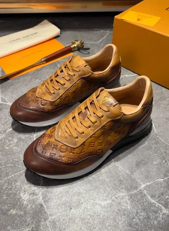 hype Louis Vuitton Sneakers