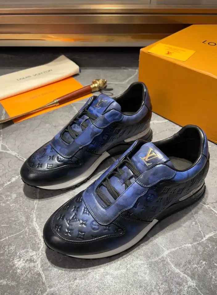 hype Louis Vuitton Sneakers