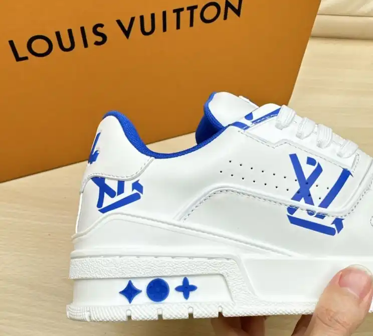 hype Louis Vuitton Sneakers