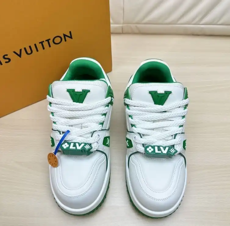 hype Louis Vuitton Sneakers