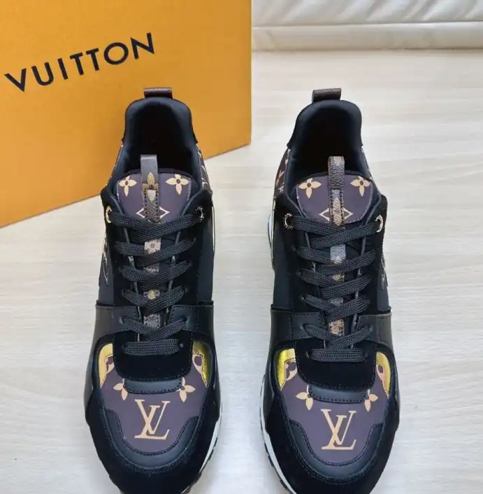 hype Louis Vuitton Sneakers