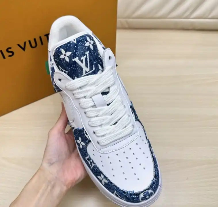 hype Louis Vuitton Sneakers