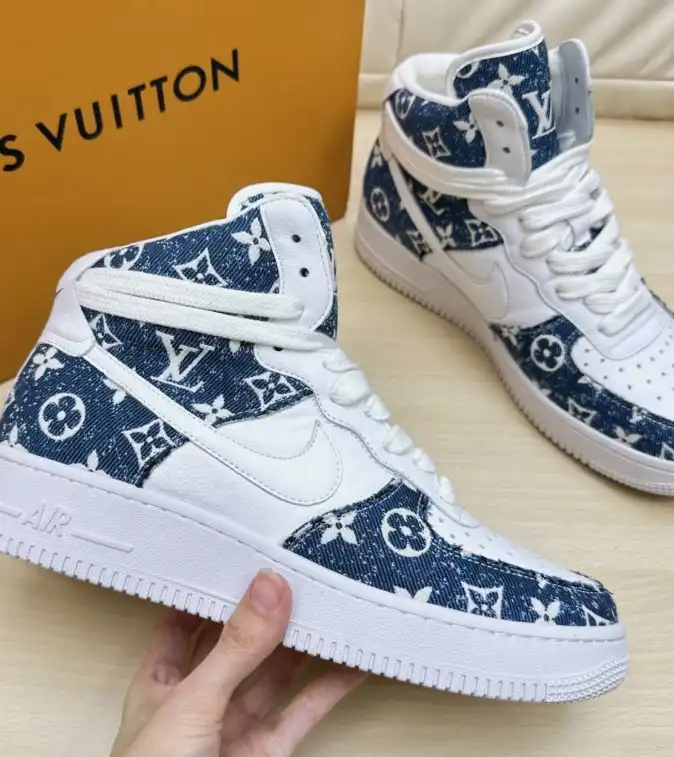 hype Louis Vuitton Sneakers