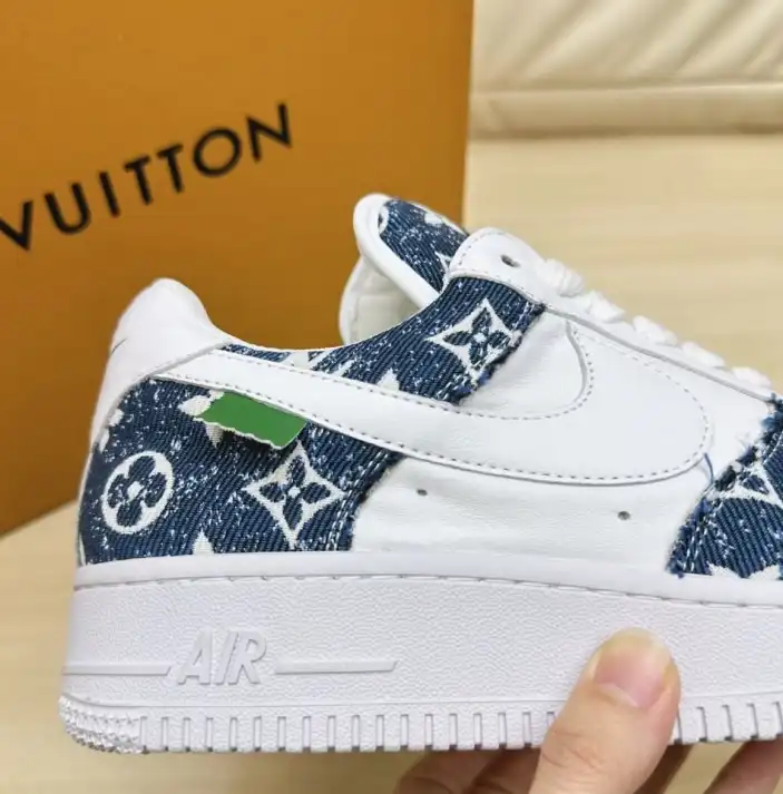 hype Louis Vuitton Sneakers