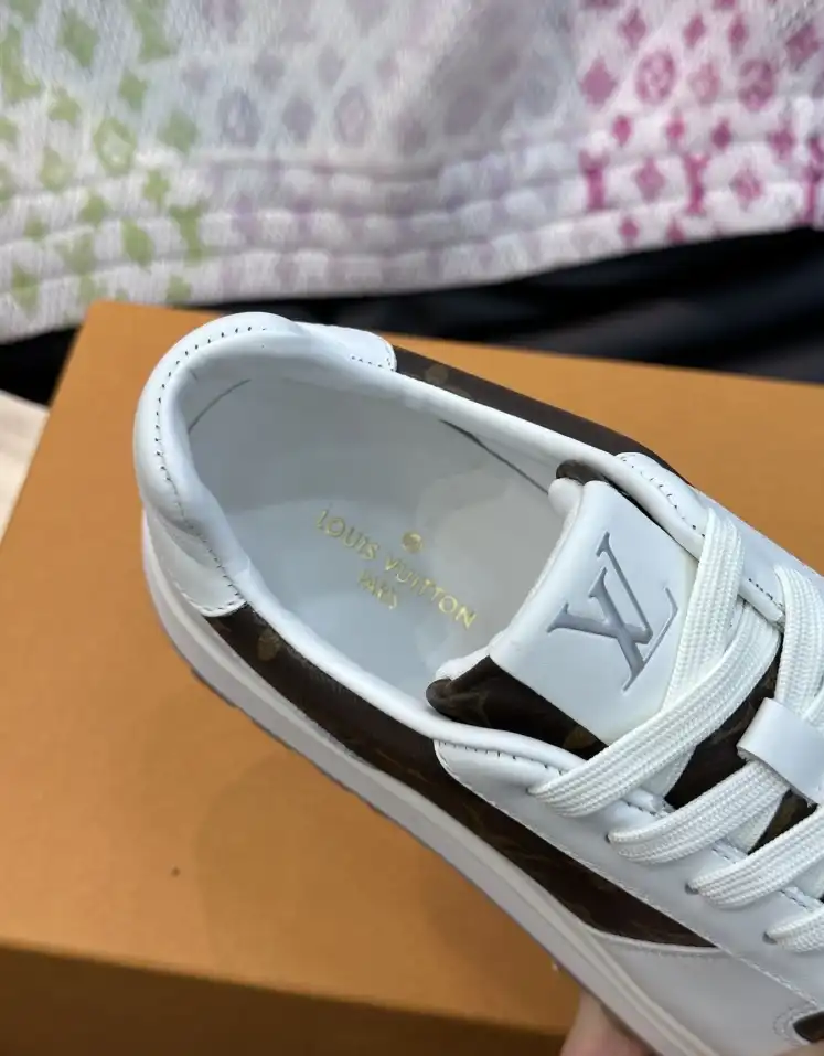 hype Louis Vuitton Sneakers