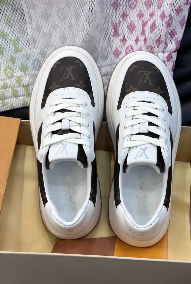 hype Louis Vuitton Sneakers