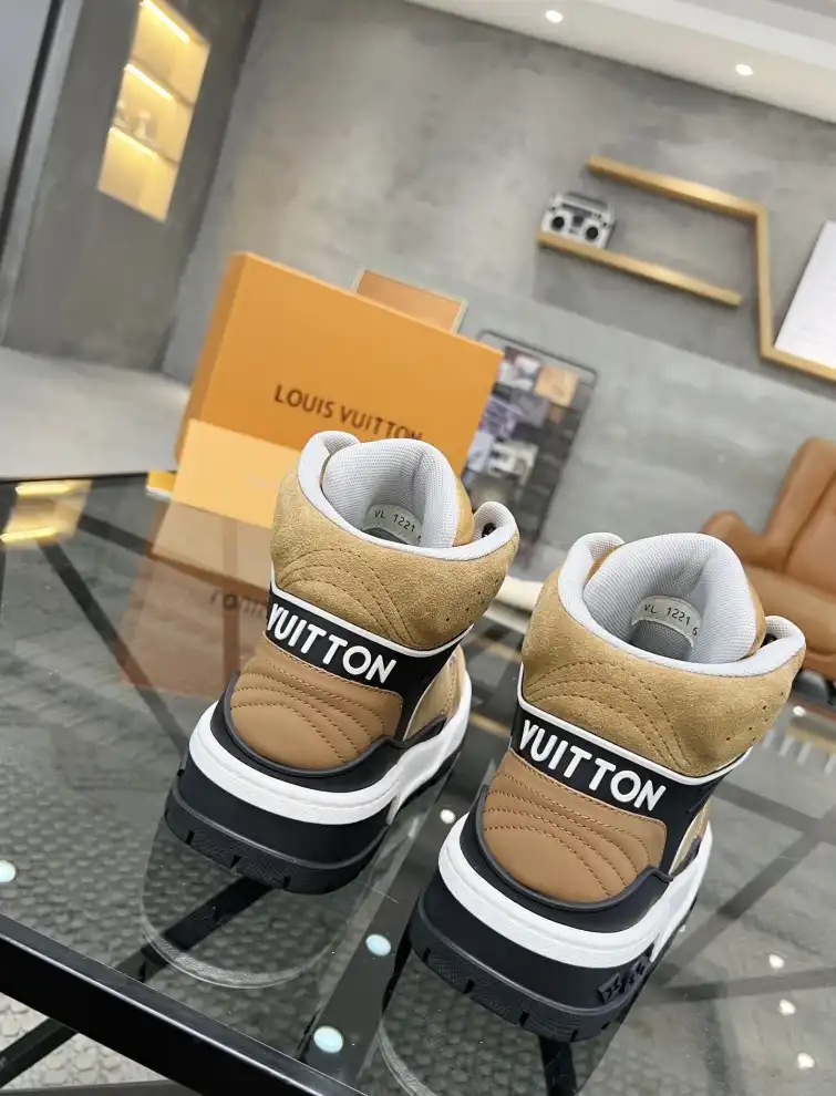 hype Louis Vuitton Sneakers