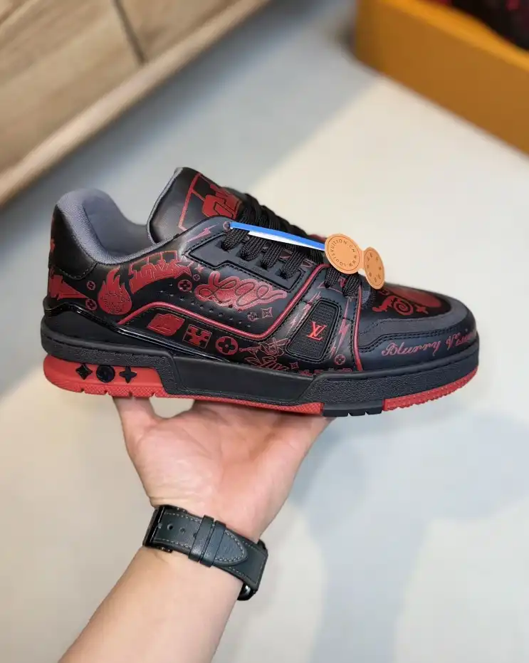 hype Louis Vuitton Sneakers