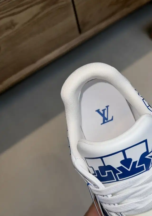 hype Louis Vuitton Sneakers