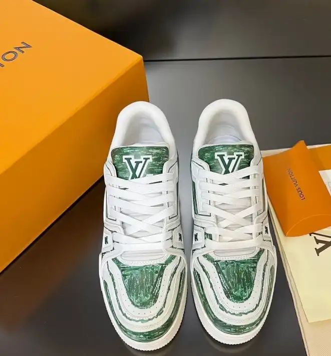 hype Louis Vuitton Sneakers