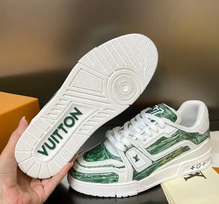 hype Louis Vuitton Sneakers