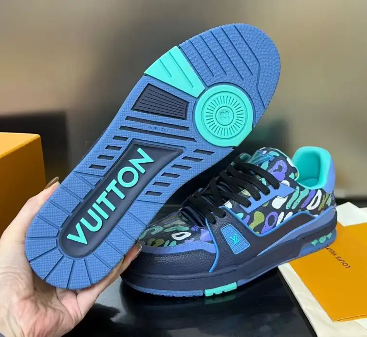 hype Louis Vuitton Sneakers