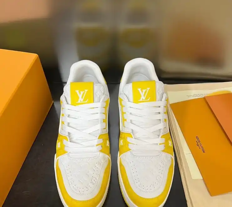 hype Louis Vuitton Sneakers