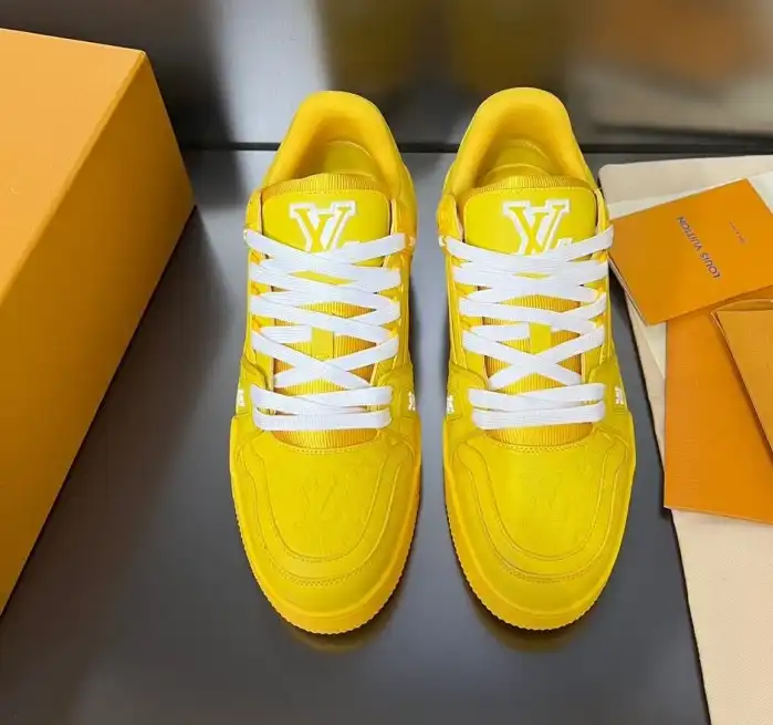 hype Louis Vuitton Sneakers