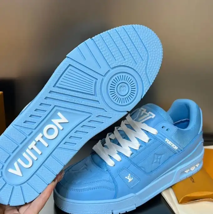 hype Louis Vuitton Sneakers